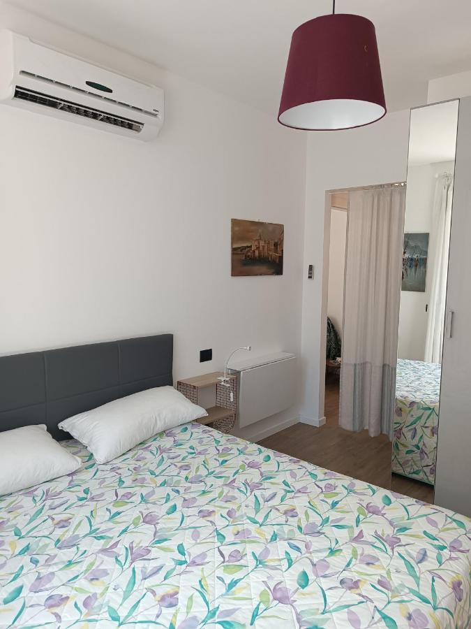 רומא Appartamento Per 4, Metro B Monti Tiburtini, Ac, Wi-Fi מראה חיצוני תמונה