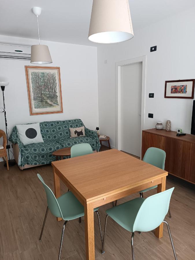 רומא Appartamento Per 4, Metro B Monti Tiburtini, Ac, Wi-Fi מראה חיצוני תמונה